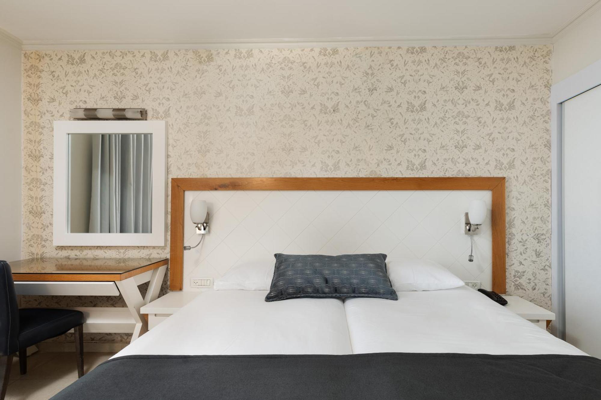 Residence Hotel Νετάνια Εξωτερικό φωτογραφία